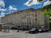 Лот: 1/2 доля в праве на нежилое помещение 702,9 кв.м.(5-й этаж) и 99/1000 долей в праве на земельный участок, по адресу: Липецкая область, г. Липецк, ул. Желябова, д.2